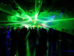 -kak-organizovat-torzhestvo-v-klube