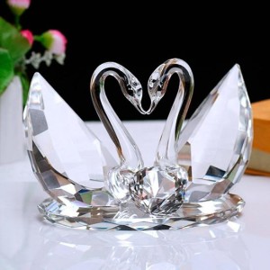 chto-podarit-na-godovshhinu-svadby