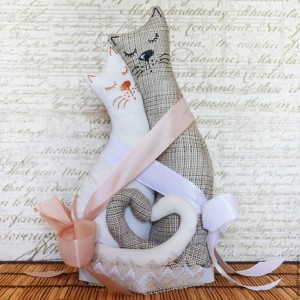 chto-podarit-na-godovshhinu-svadby